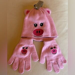 NWT- Kids pig and glove set